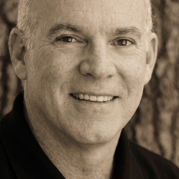 Robert L. Lindstrom